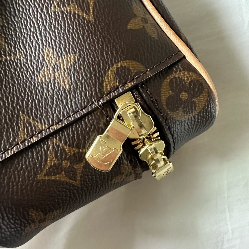 Louis Vuitton Brown Monogram Vanity Case Nano - Picture 9 of 10